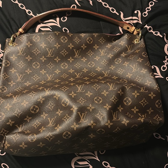 Louis Vuitton shoulder bag - Picture 9 of 12
